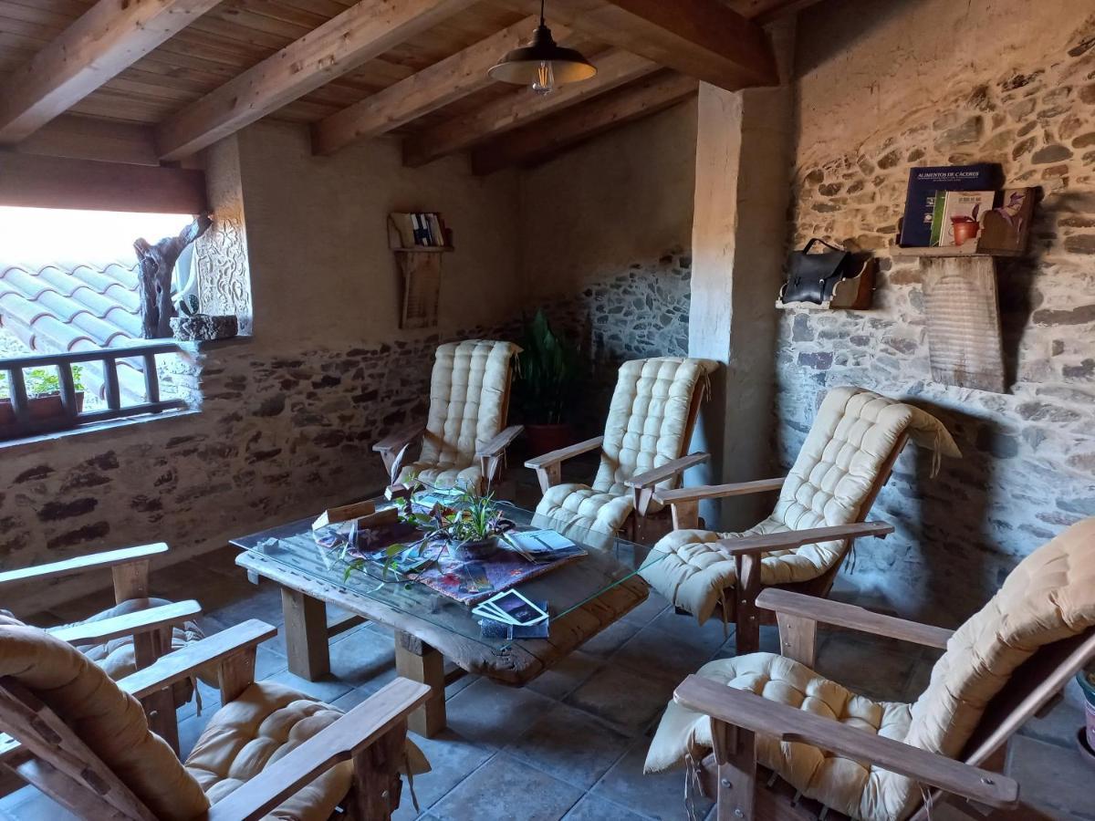 Casa Rural La Moraquintana Villa Santibanez el Bajo Buitenkant foto