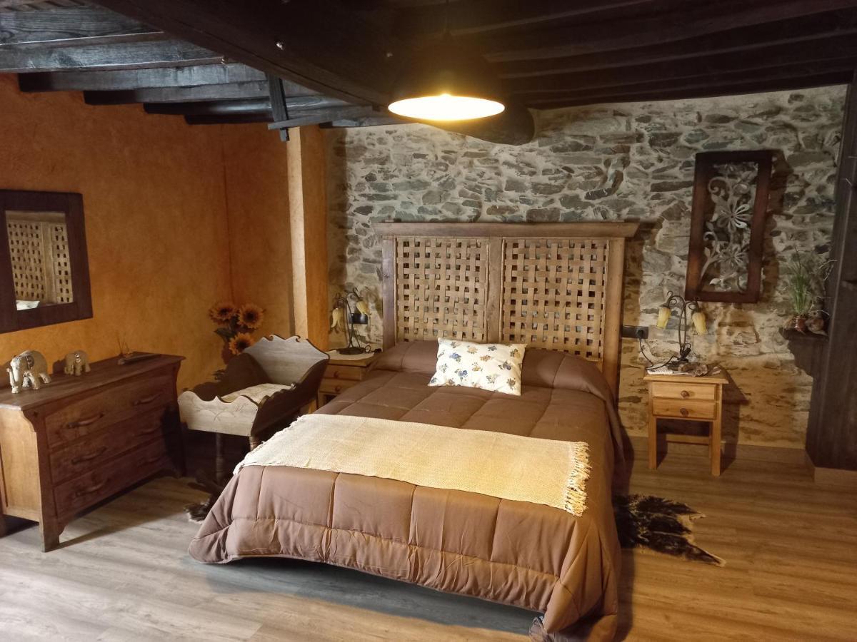 Casa Rural La Moraquintana Villa Santibanez el Bajo Buitenkant foto